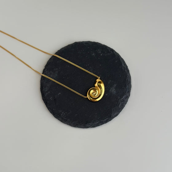Ariel necklace