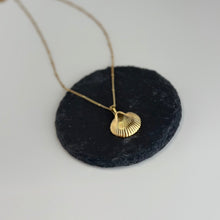  Sanibel necklace