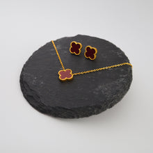  Burgundy Clover set
